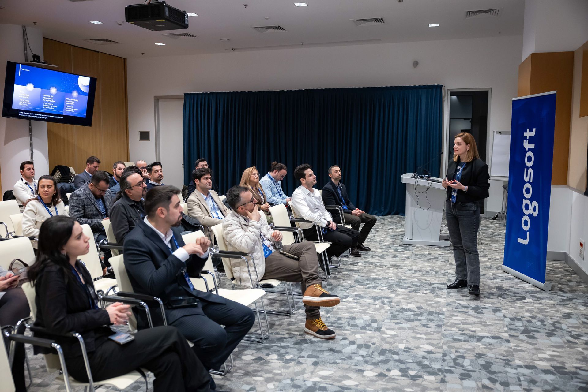 Hillary Event Istanbul