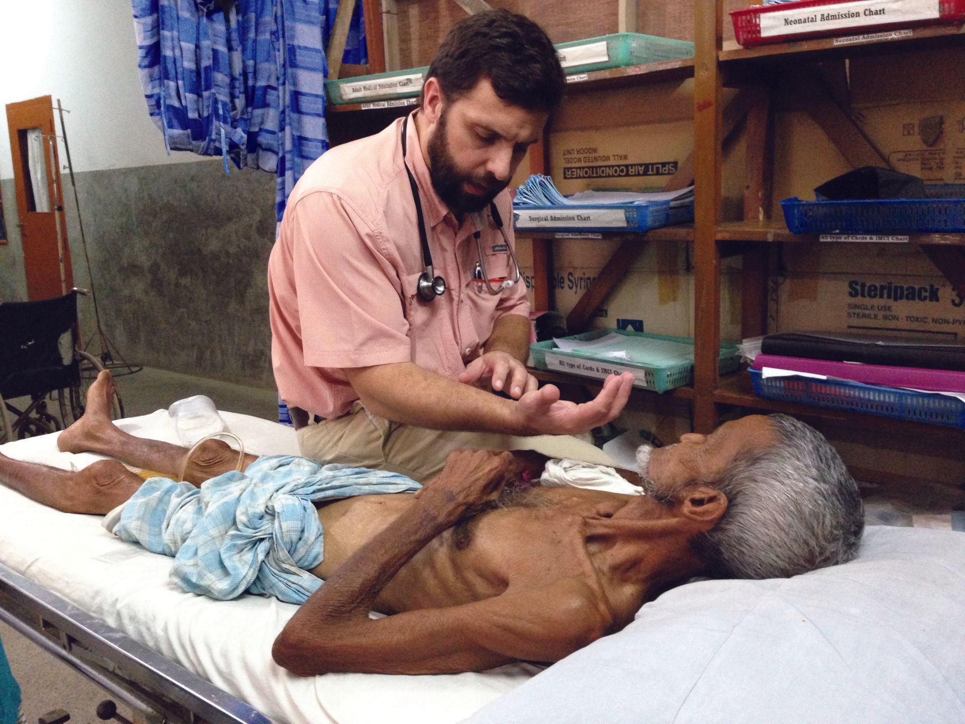 doctor talking with a sick patient
