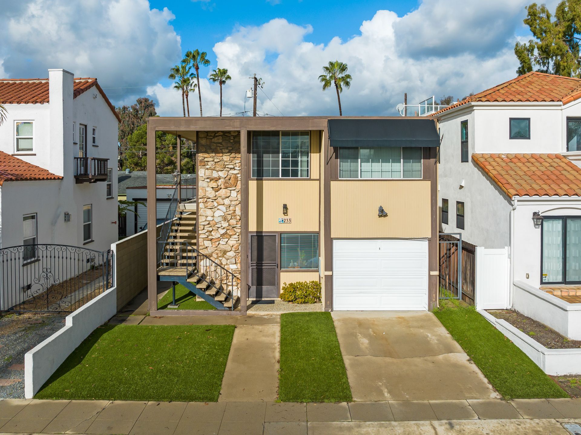 233 Argonne Avenue - Exterior Photo