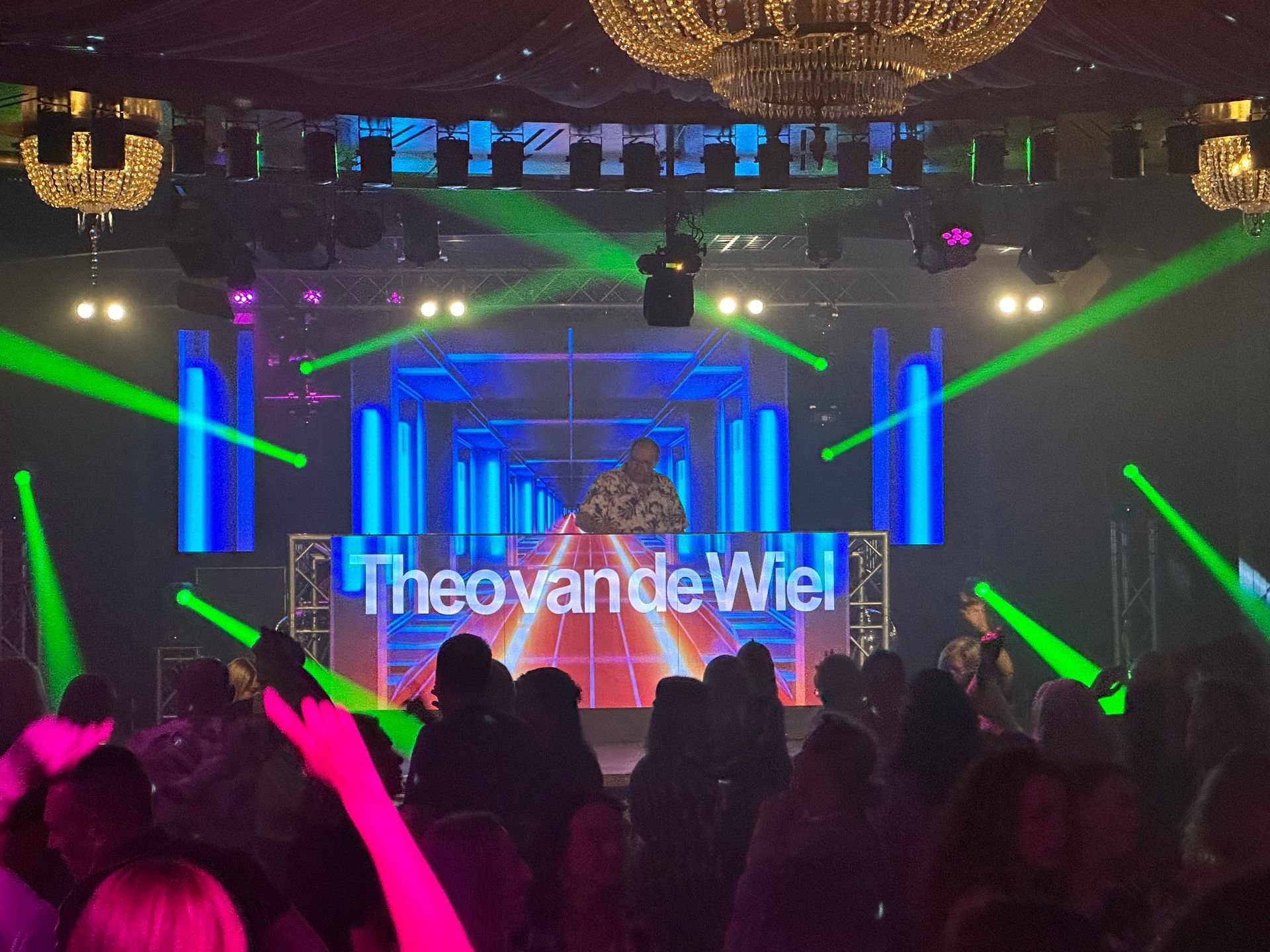 Theo van de Wiel Back to the 90ties 