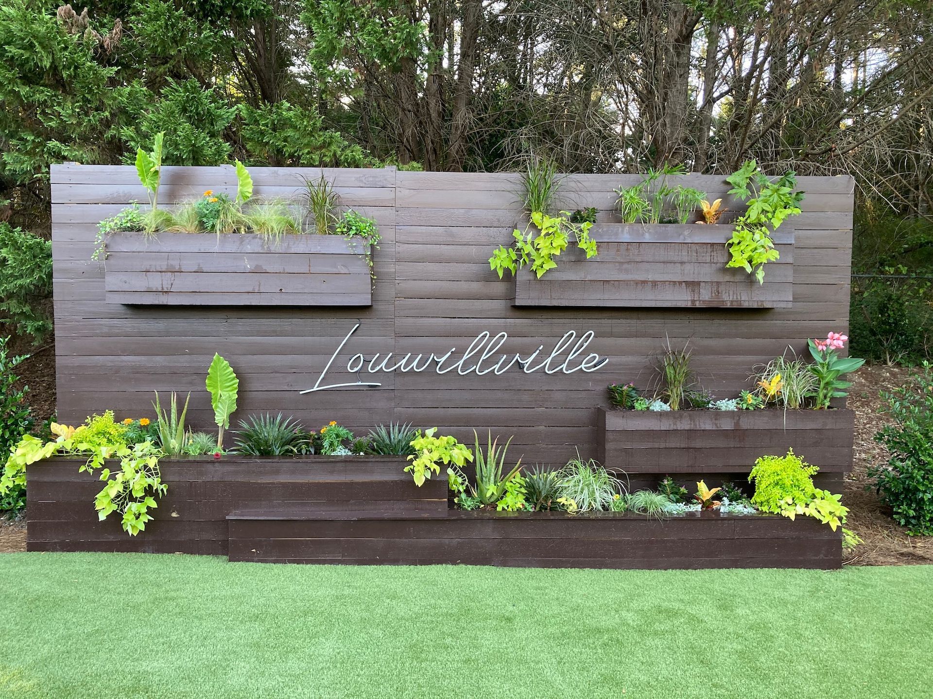 Commercial Lawn Care & Mowing