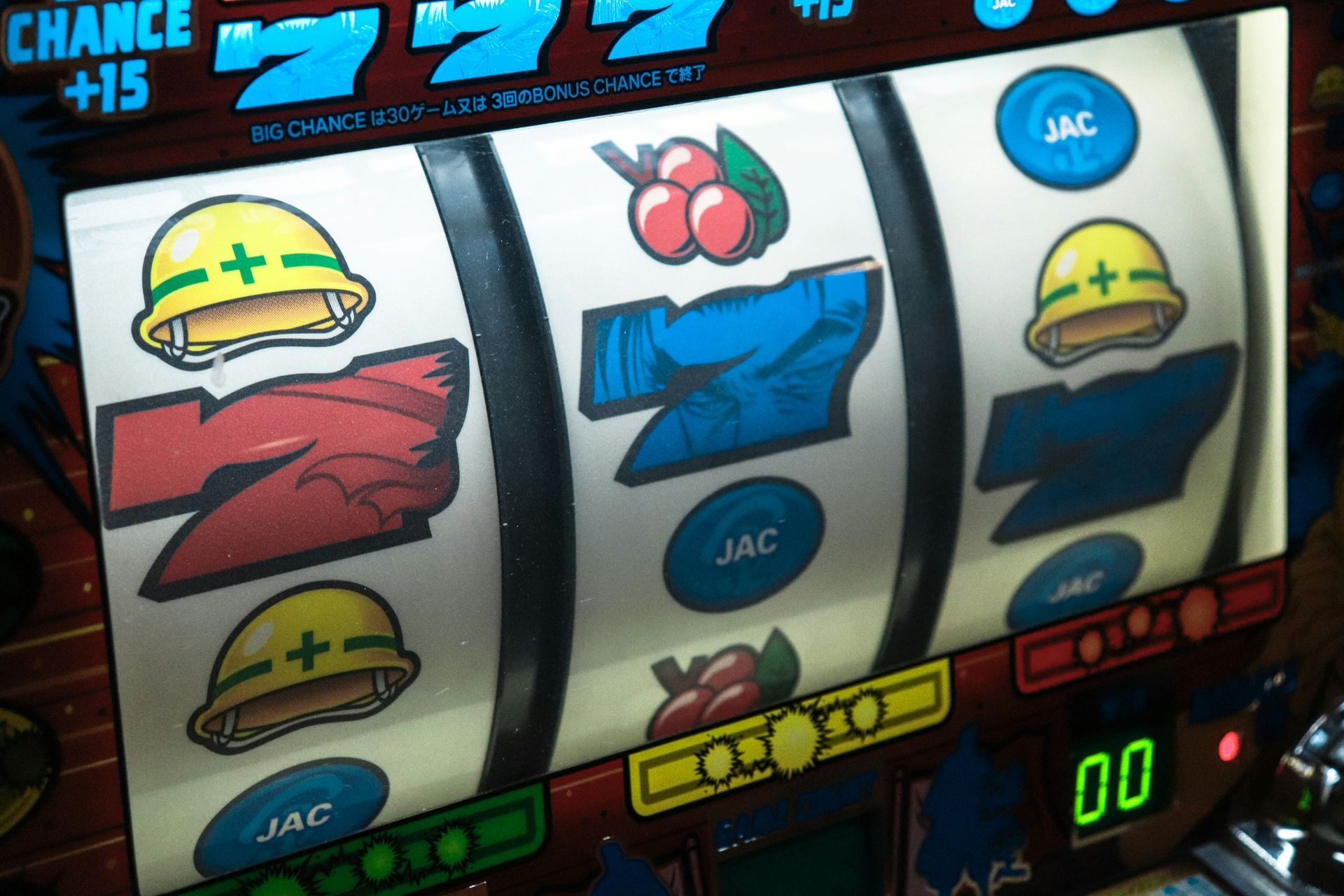 Slot Machine Reels Showing Construction Hats, Cherries, and Blue Pants — Capricorn Tavern in Taranganba, QLD