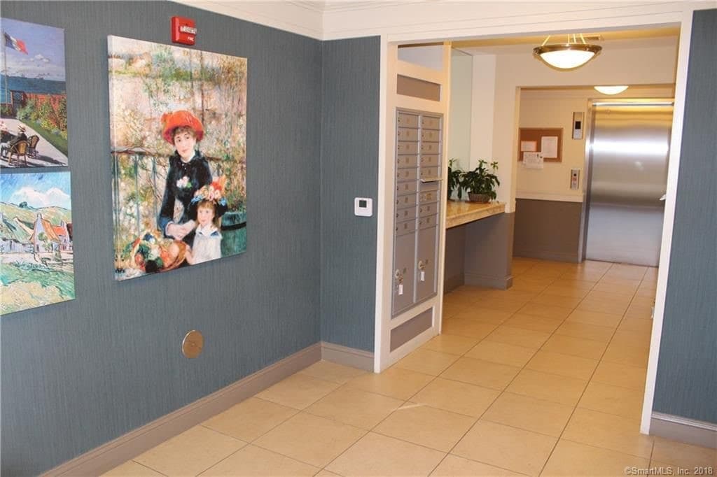 Quaker Green Interior