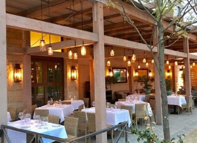 Quaker Green Exterior