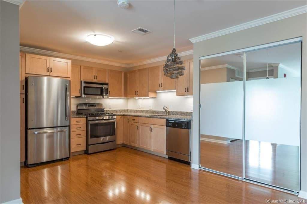 Quaker Green Interior