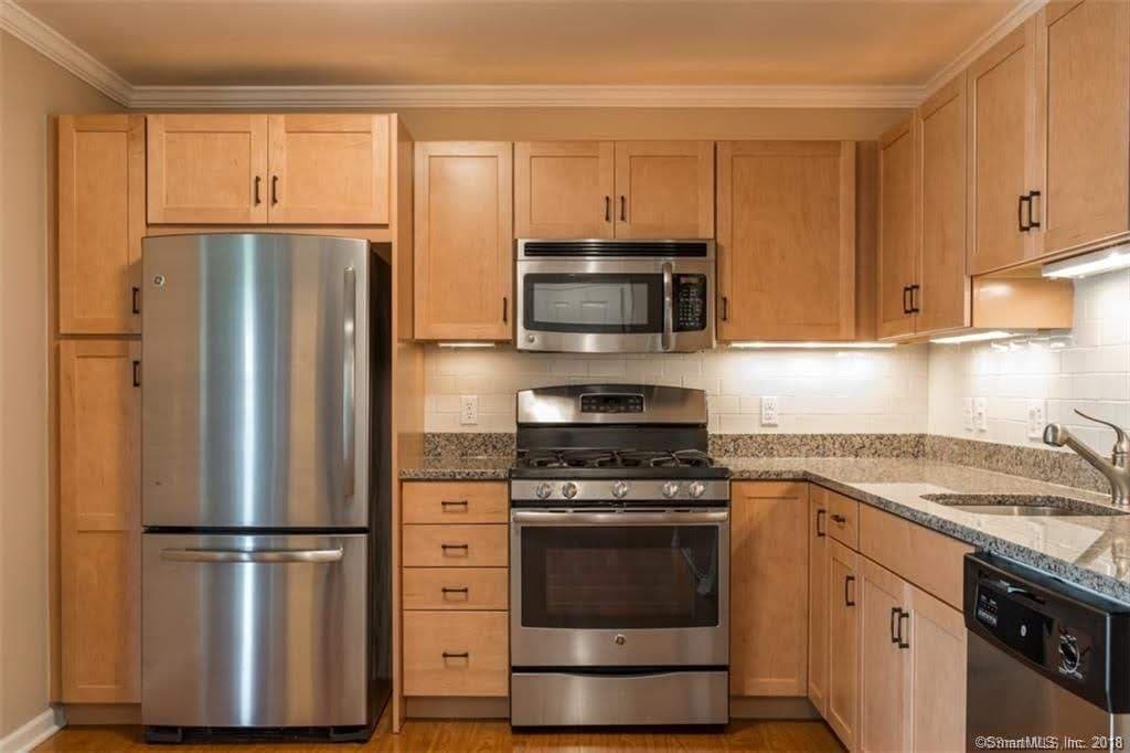 Quaker Green Interior