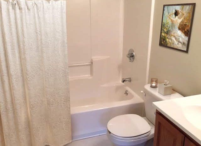 Oak Forest Village Interior