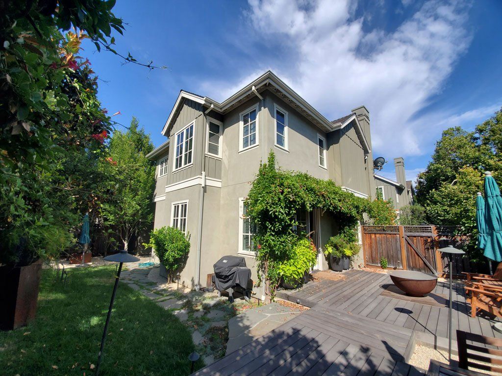 739 Fremont exterior