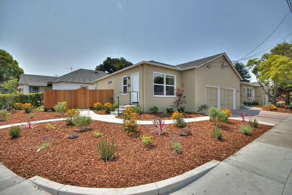 2300 Flores exterior