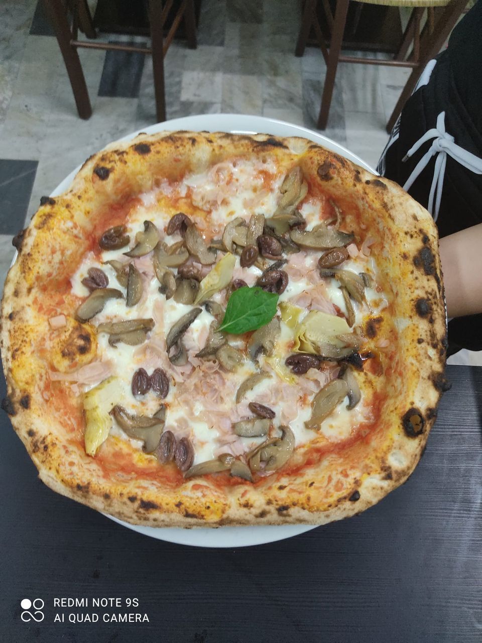 pizza con le acciughe