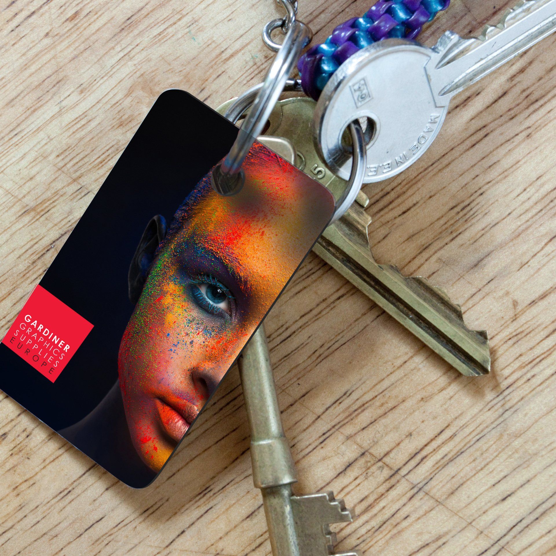 Image shows - Gloss encapsulation film