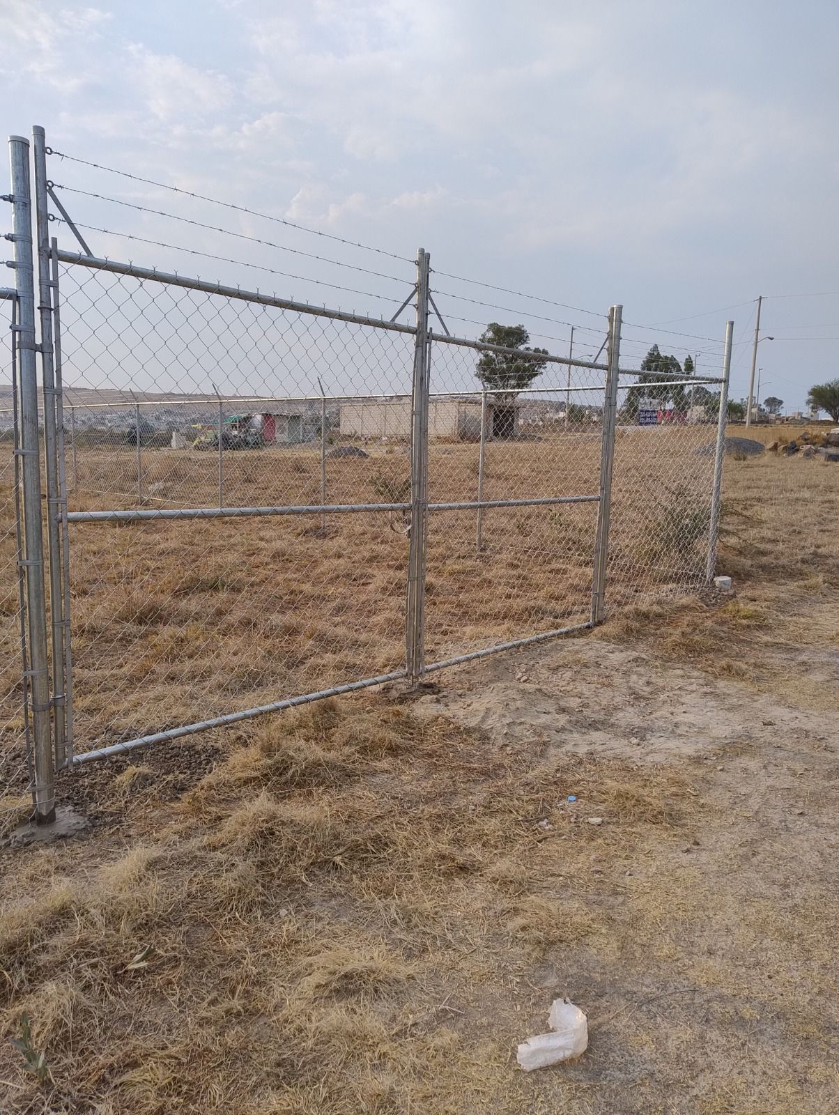 CERCAS Y ALAMBRADOS LUZ