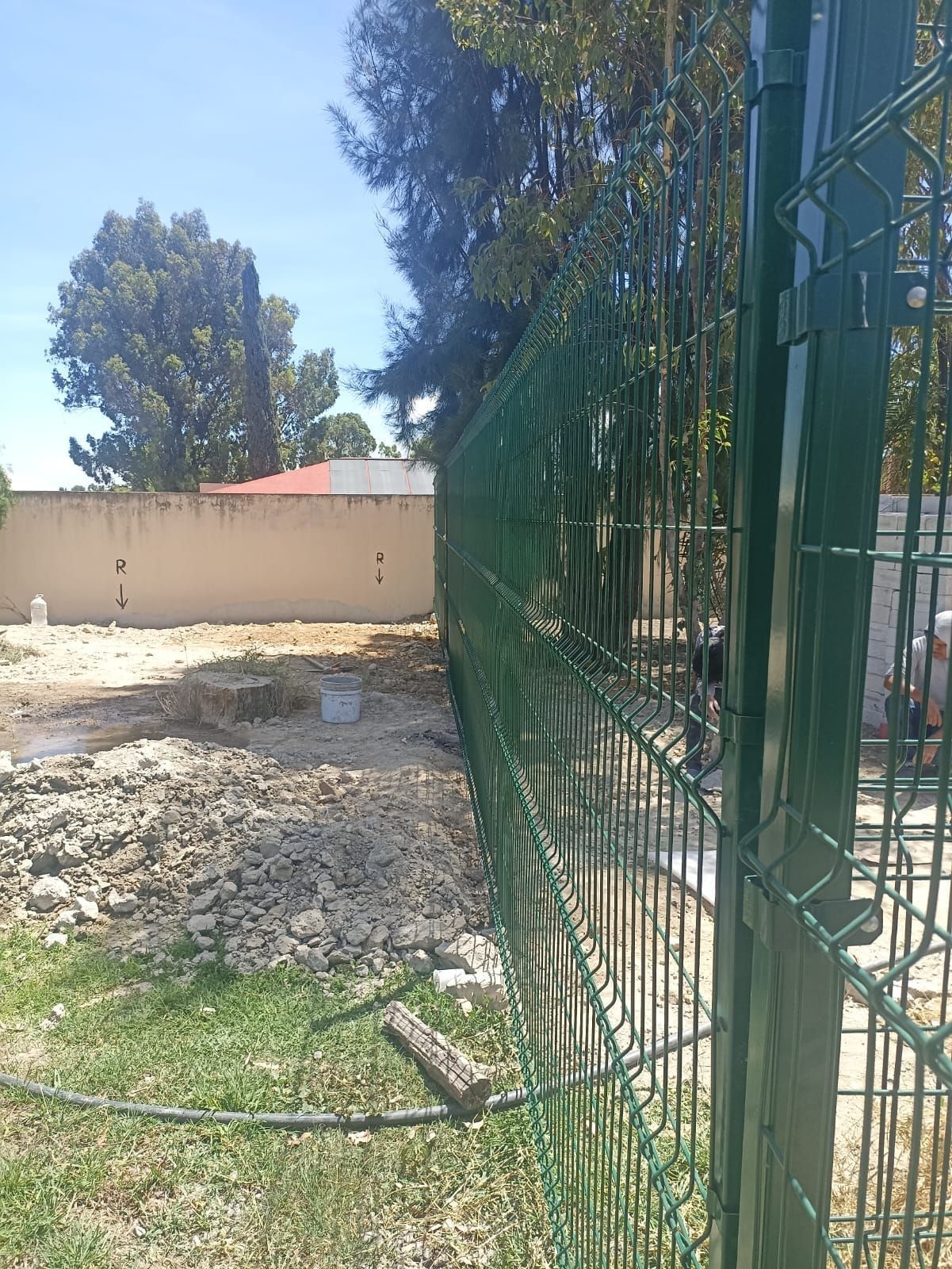 CERCAS Y ALAMBRADOS LUZ