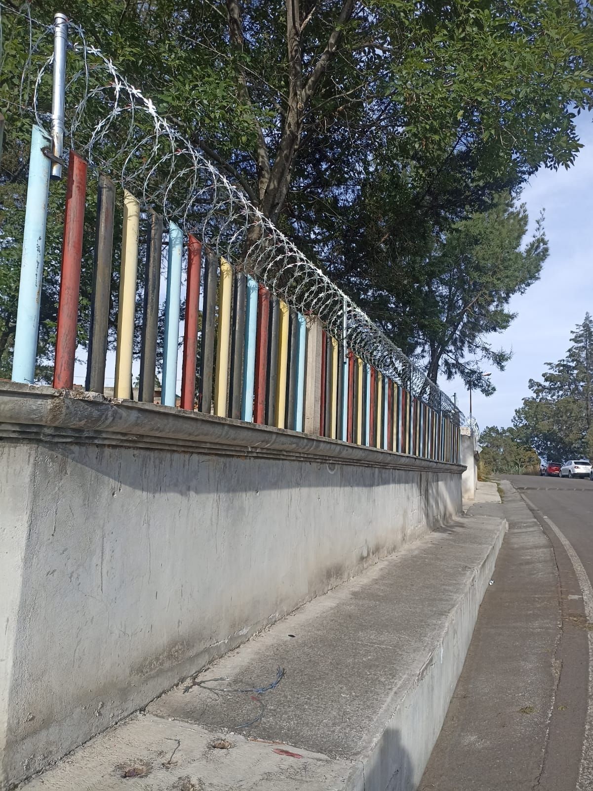 CERCAS Y ALAMBRADOS LUZ 