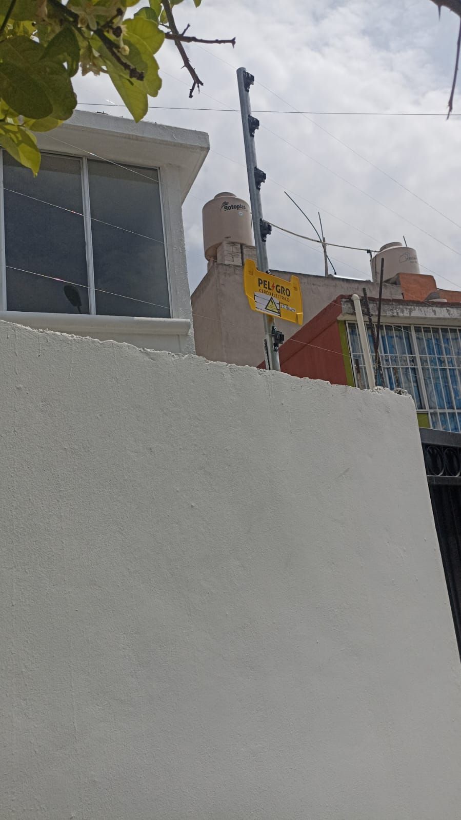 CERCAS Y ALAMBRADOS LUZ 