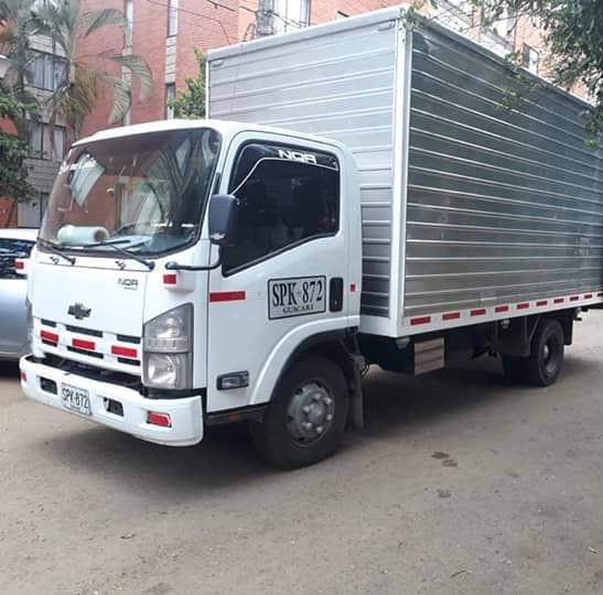 Ac.trasteos ltda -Camiones de mudanza