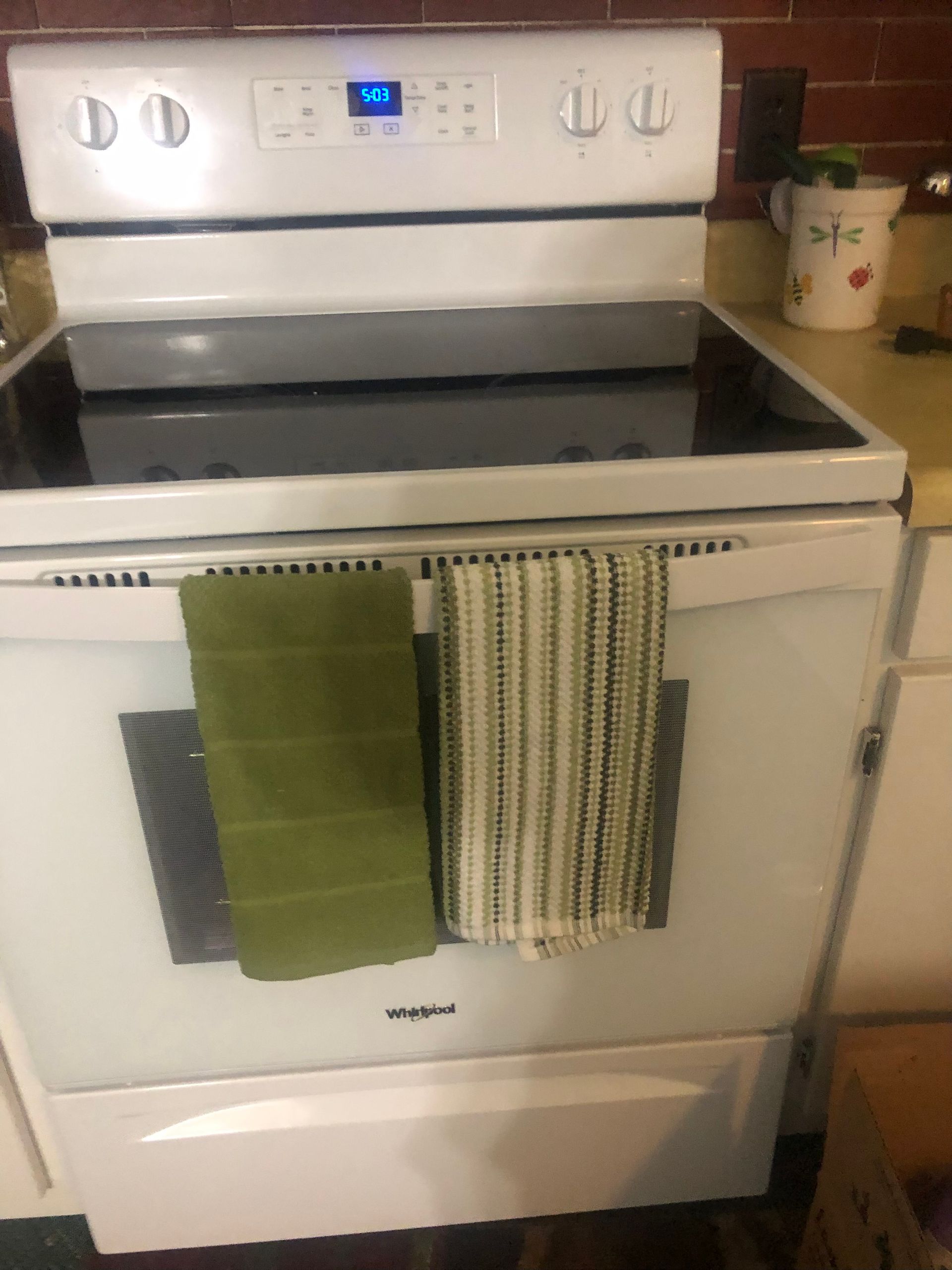 Electric stove and oven in kitchen — Sheffield, IL — Johnson Agency