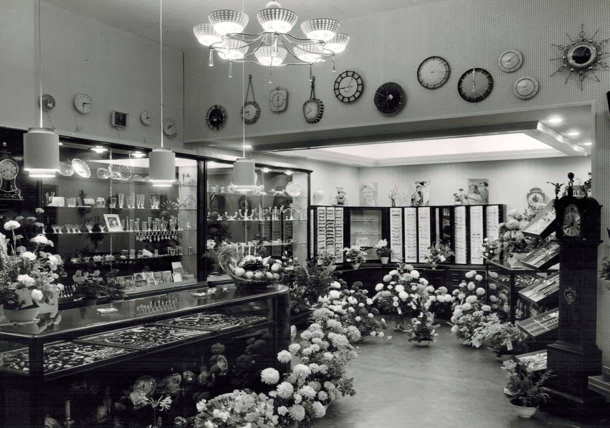 Juwelier de Grijff in de Beukerstraat ca. 1950