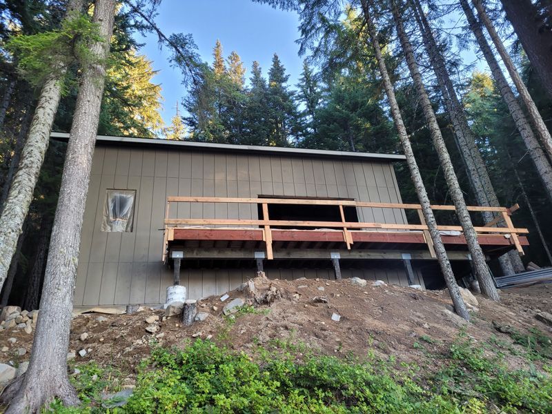 House Backyard — Springfield, OR — Hartung Coatings LLC