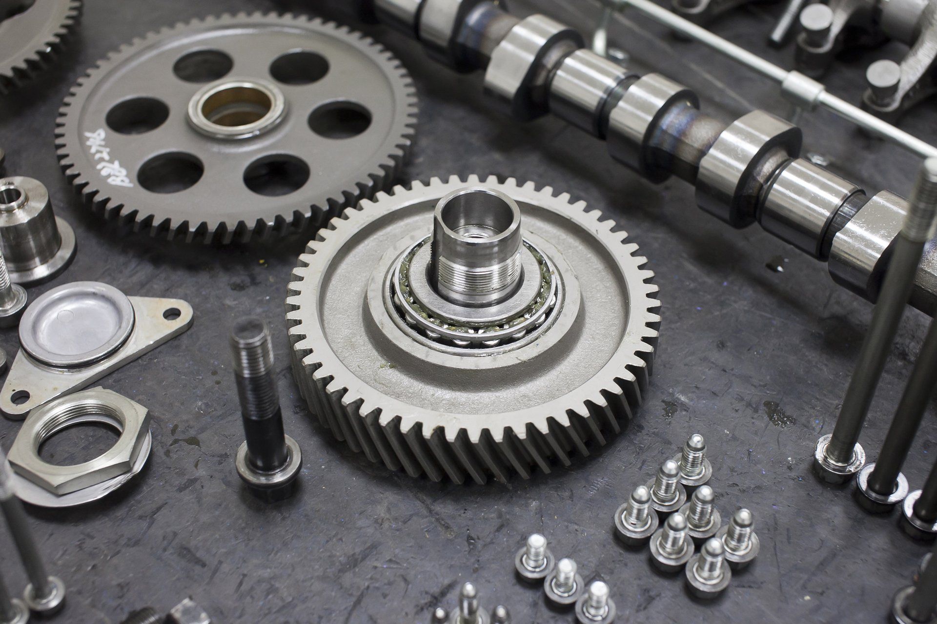E n parts. Машины и механизмы. Gears Engineering. Engine Parts. Английская фирма uk запчасти.