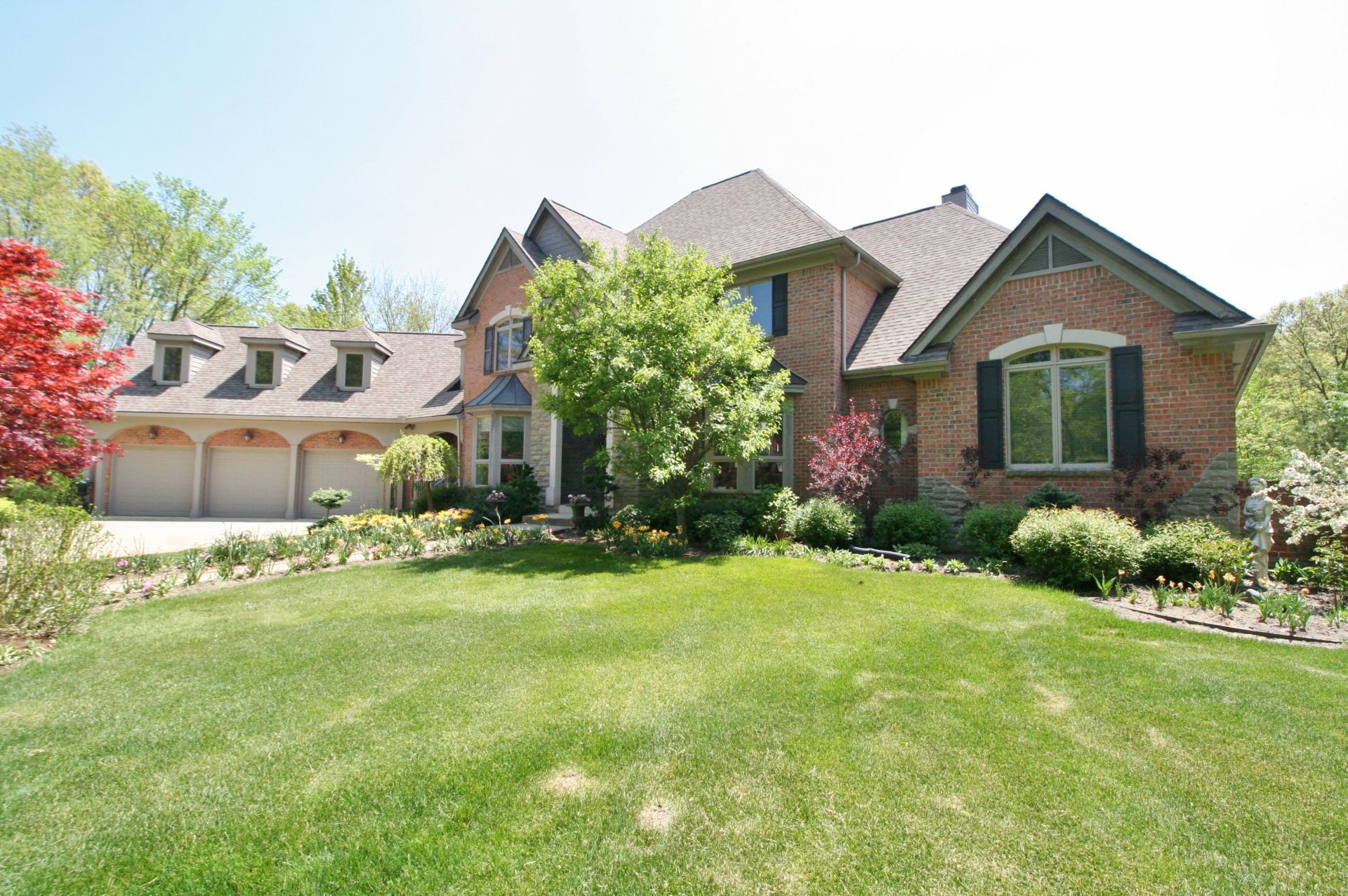 Showroom Dexter Roof and Siding