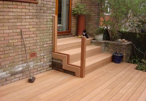 quality decking installations from the back door