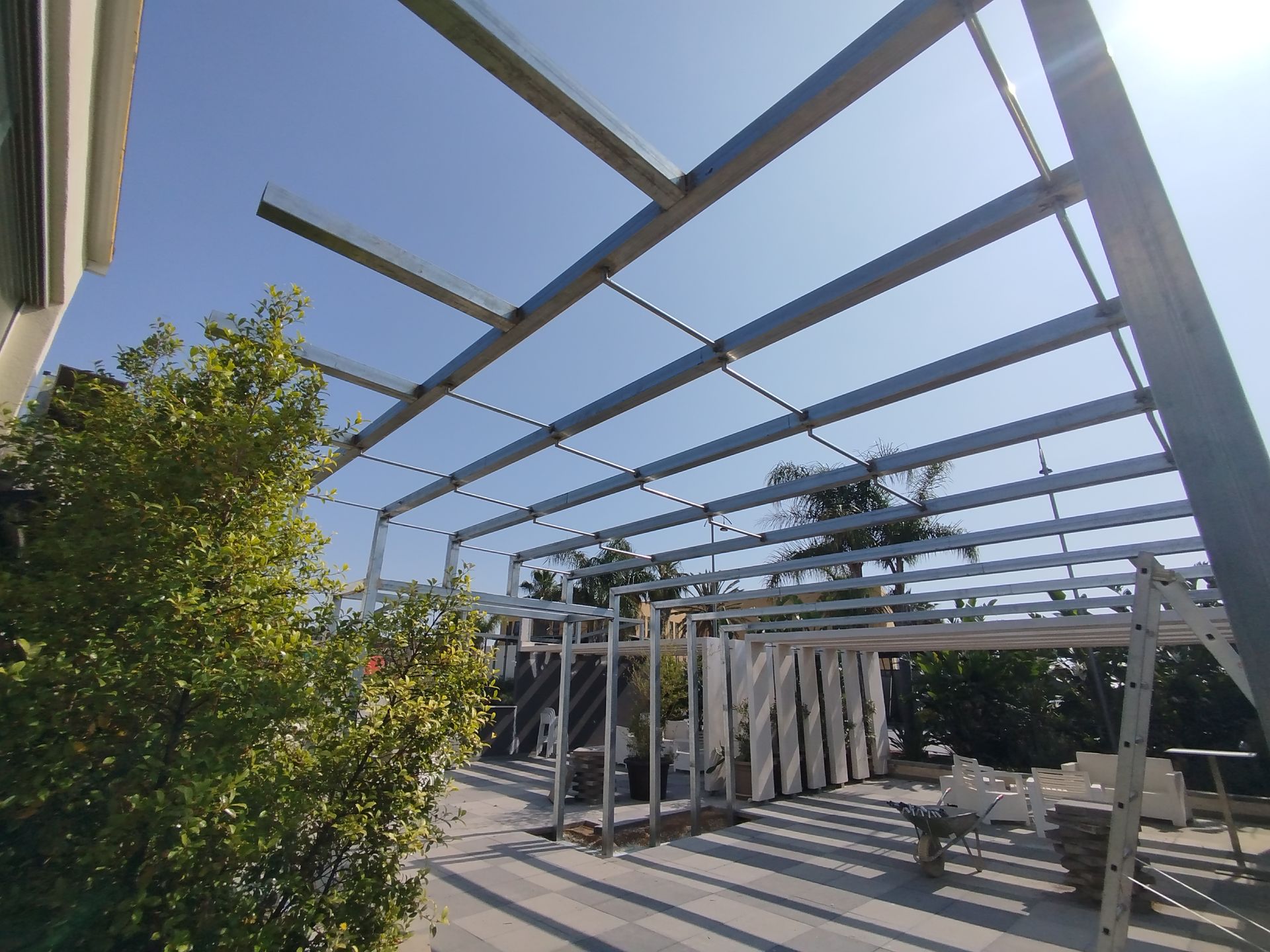 Coperture metalliche e tettoie