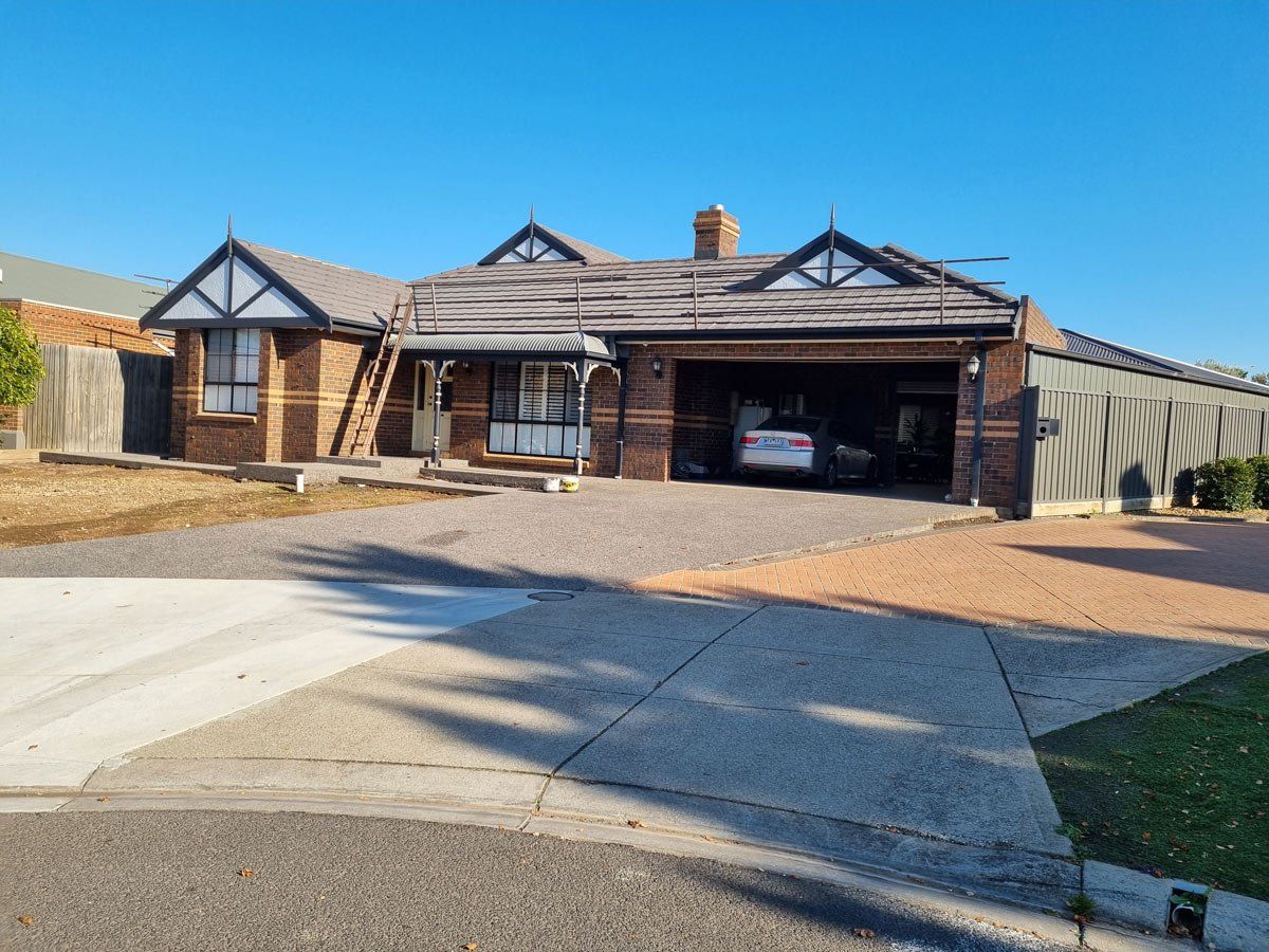 Hoppers Roofing image 12