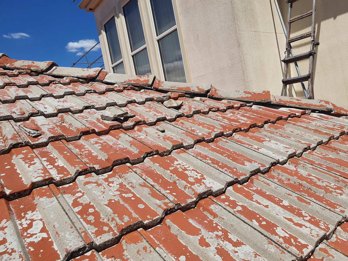 Hoppers Roofing image 01