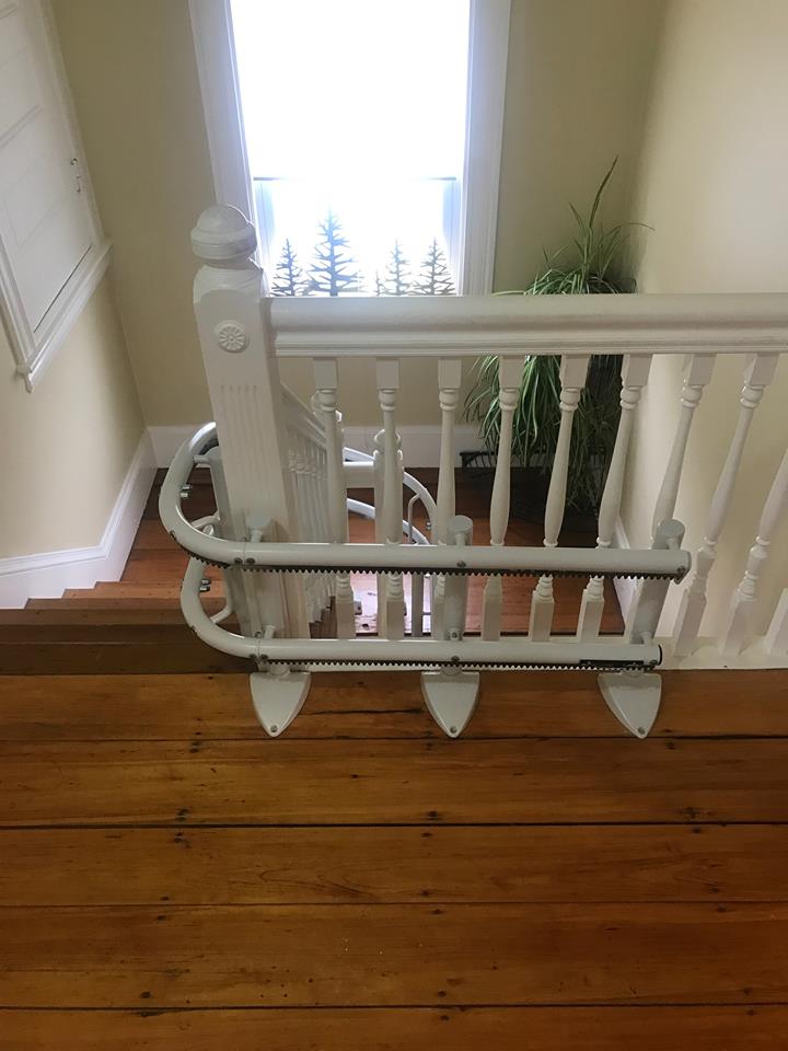 2000 stair lift - chair lift - smart lift - homecare - installs