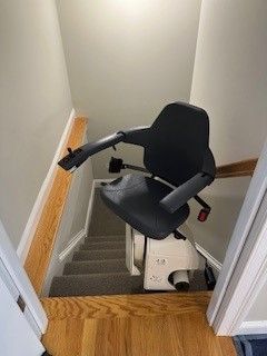 freecurve stair lift installs - chair lift - smart lift