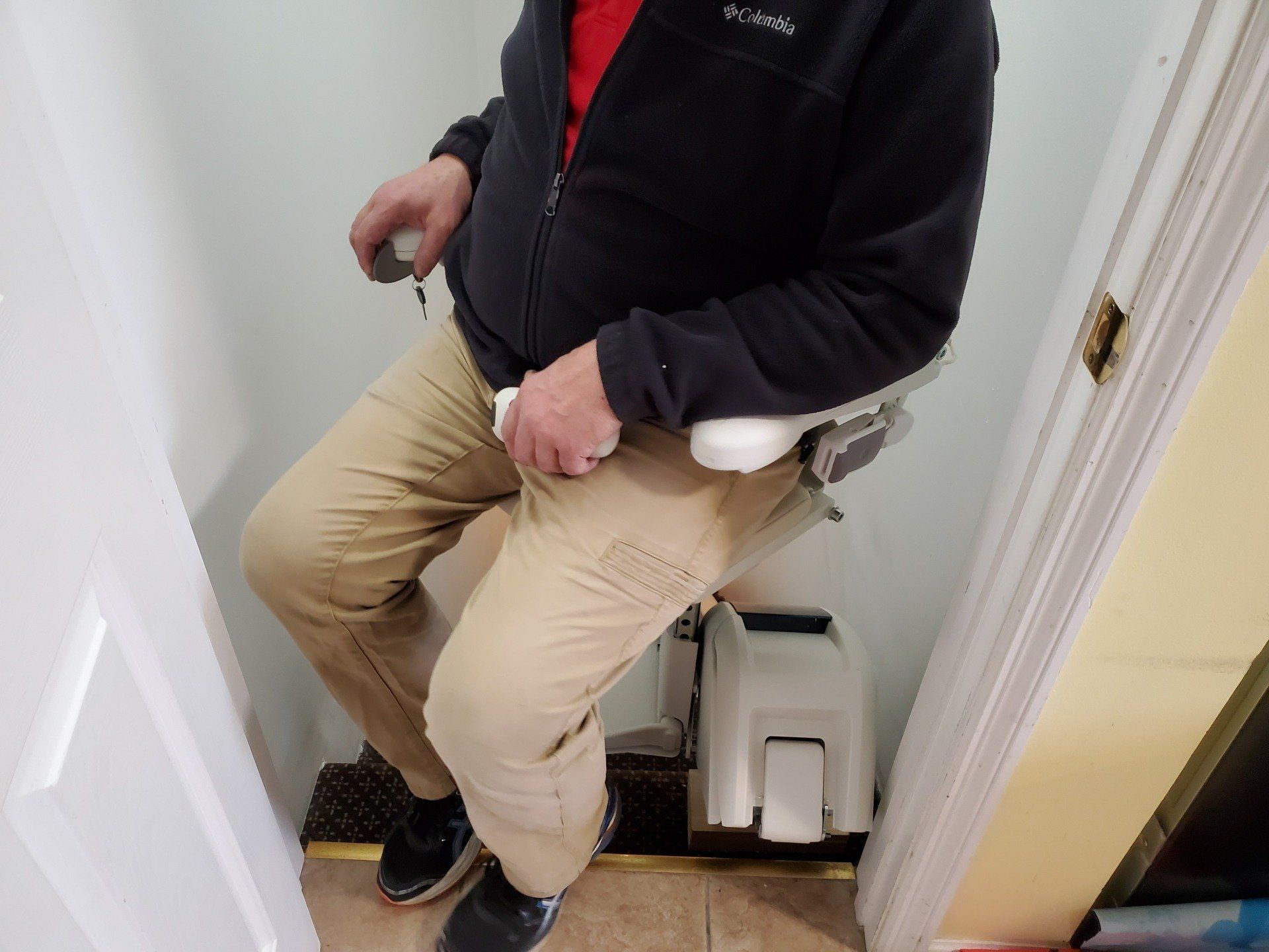 1100 chair lift - stair lift - installations