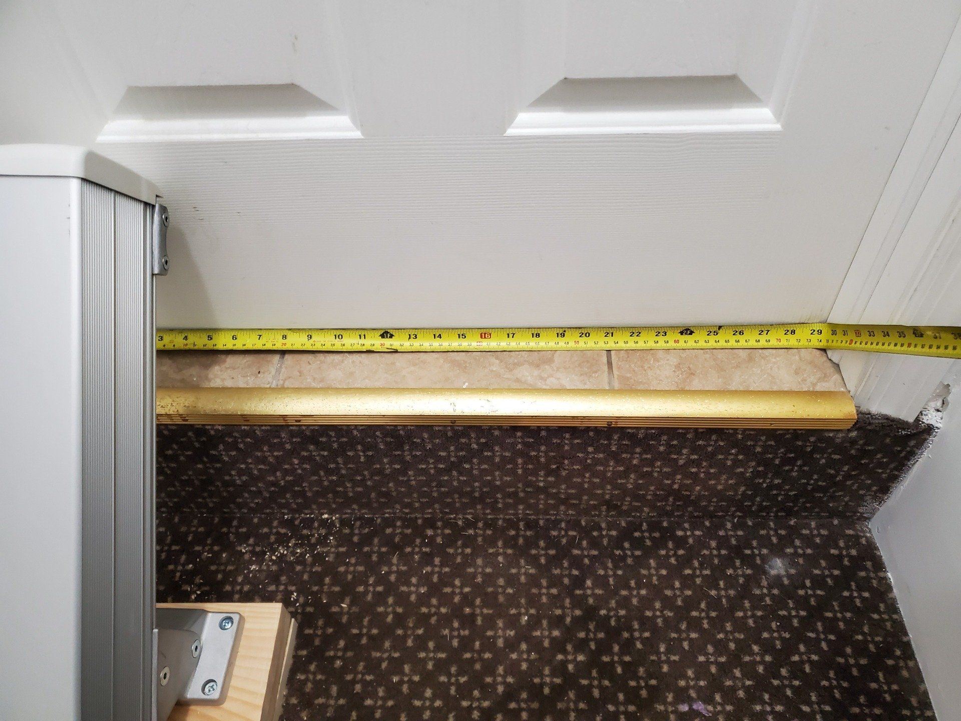 1100 chair lift - stair lift - installations