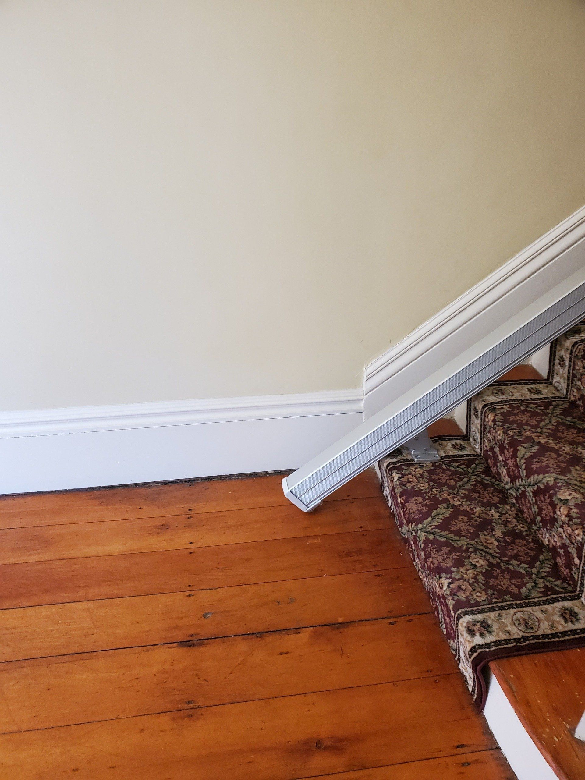 1100 chair lift - stair lift - installations