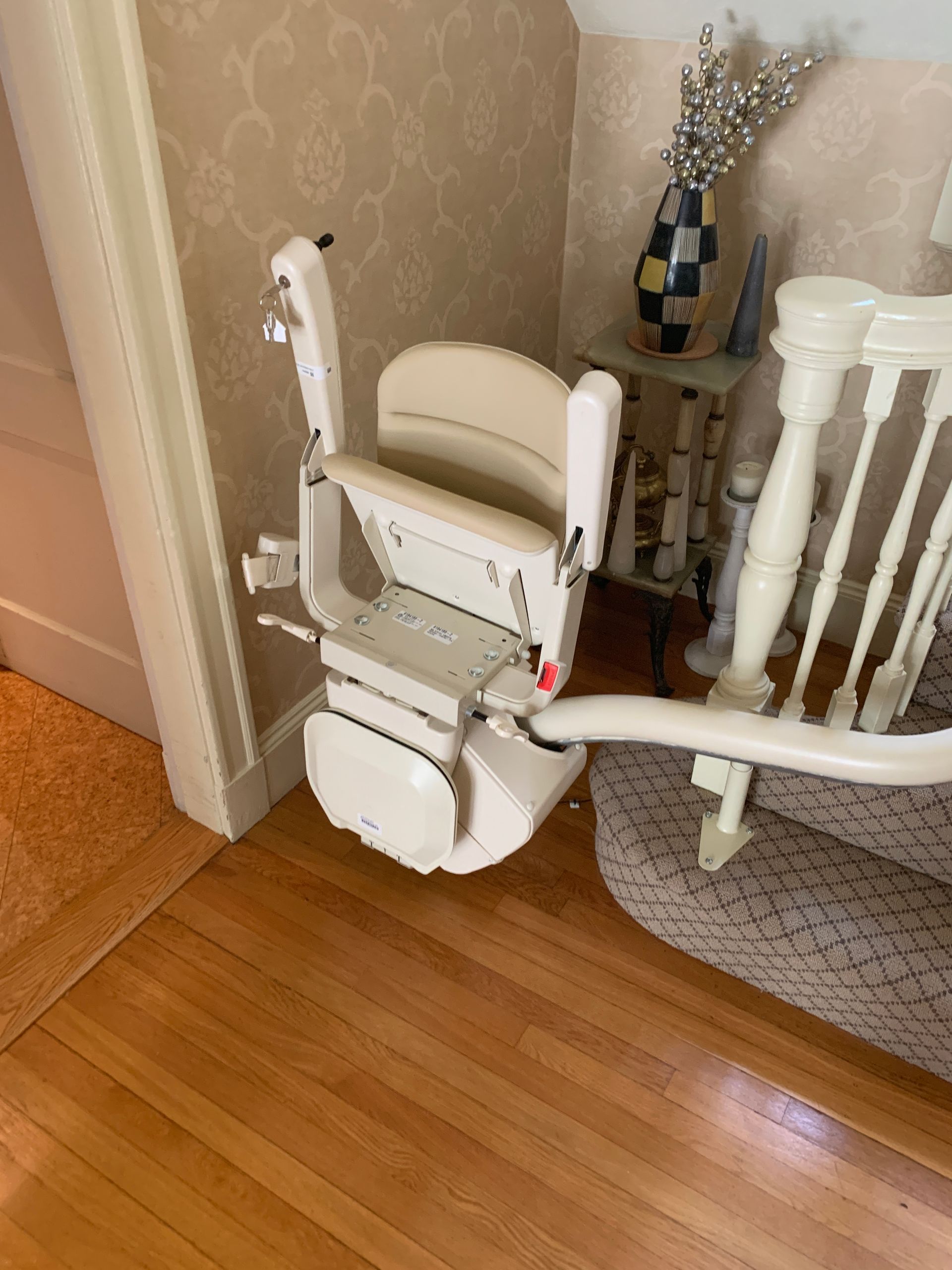 freecurve stair lift installs - chair lift - smart lift