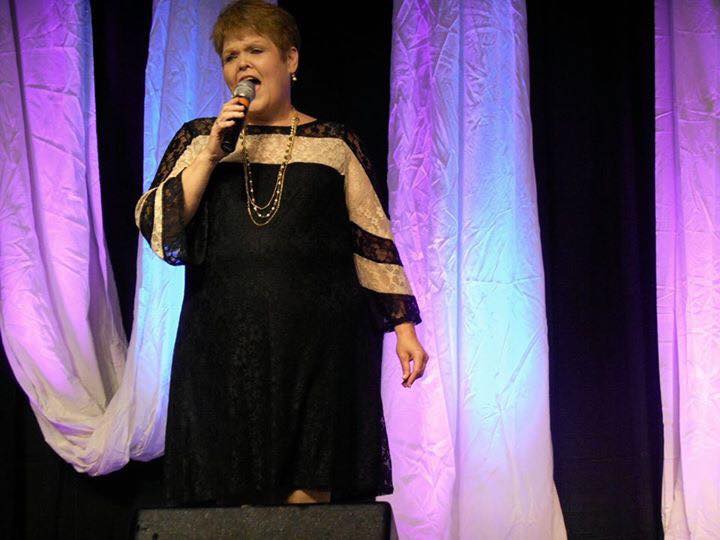 Donna Journey singing