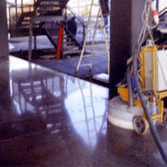 Pulizia superfici lucide