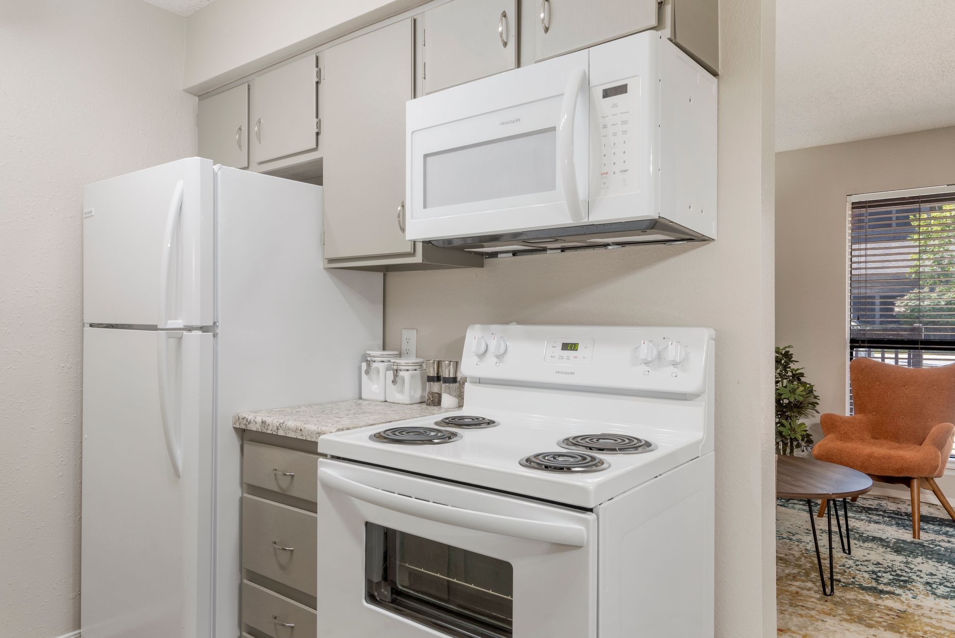 echo trail kitchen stove