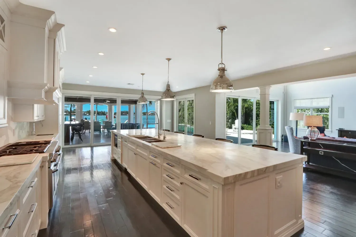 Dining Room Interior Design Lisa St. Amand Designs