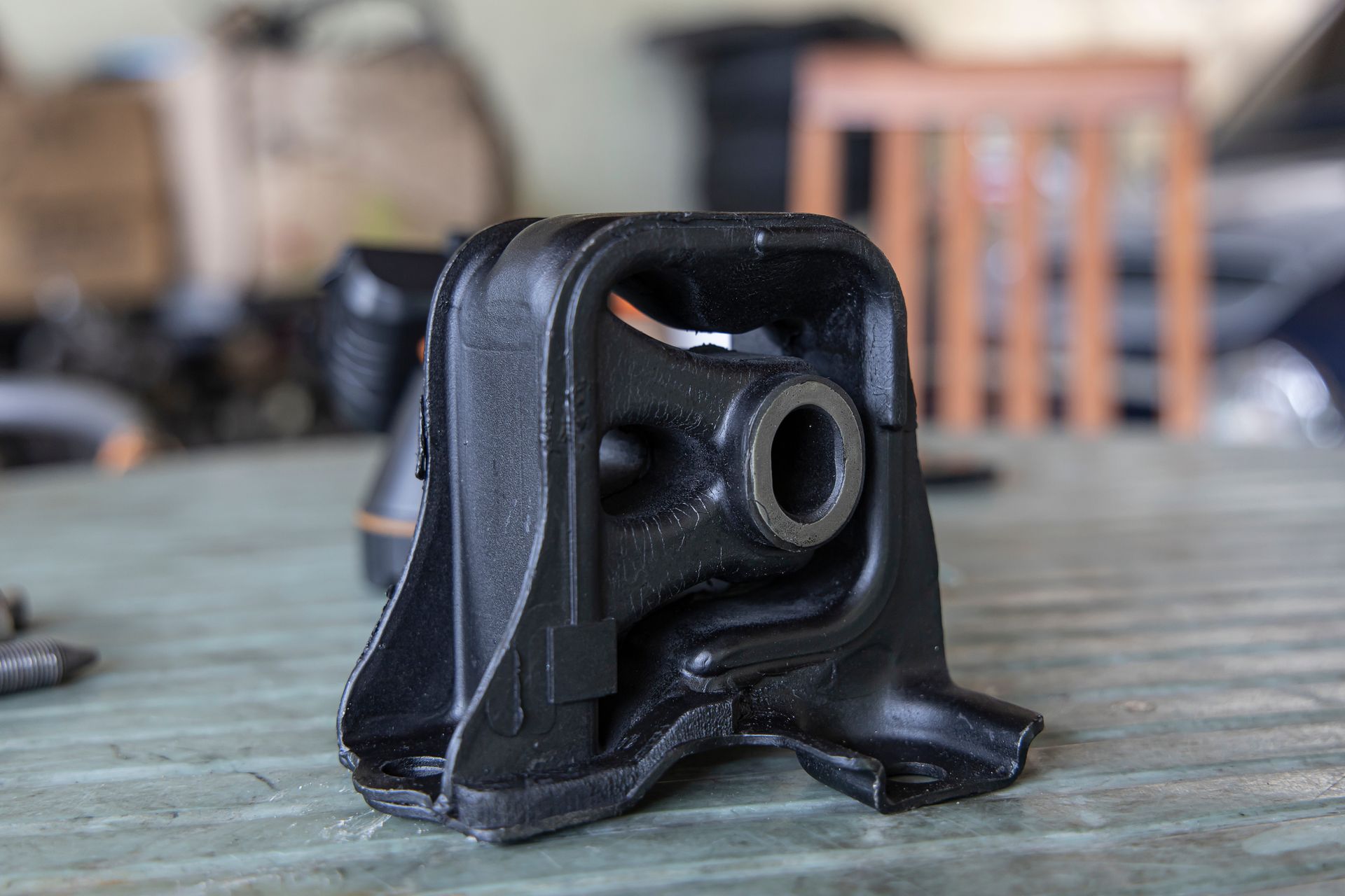 What Happens When Your Car's Engine Mounts Are Worn Out | Doctor of Motors