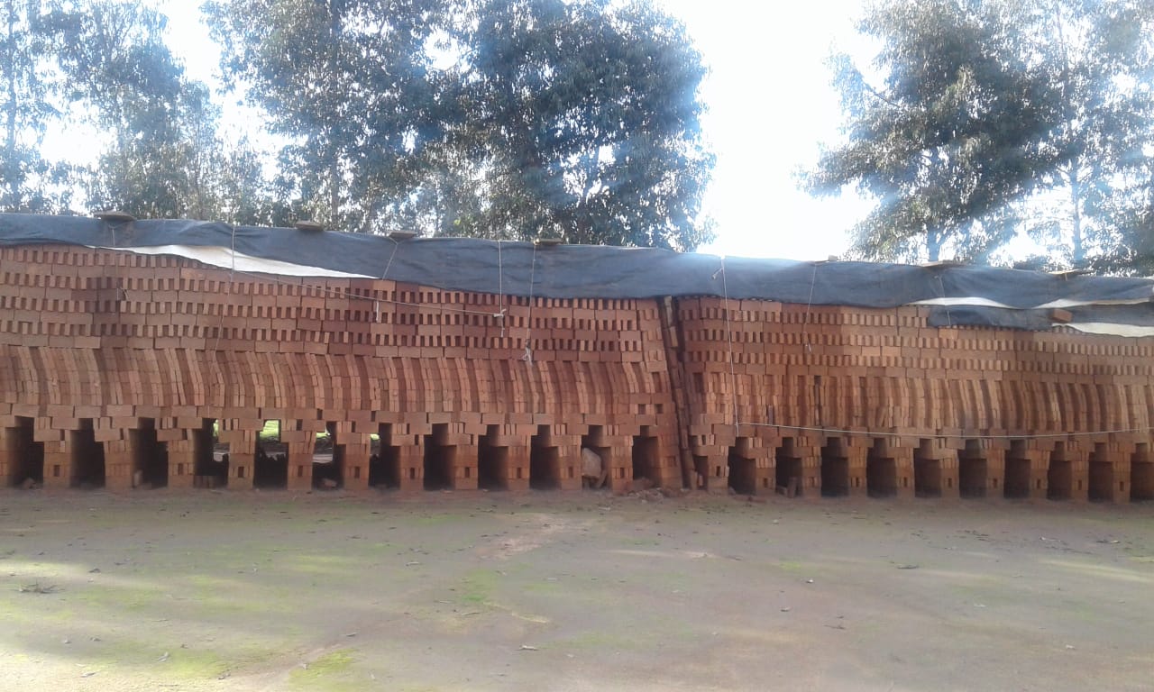 Ladrillos y tejas San Juan