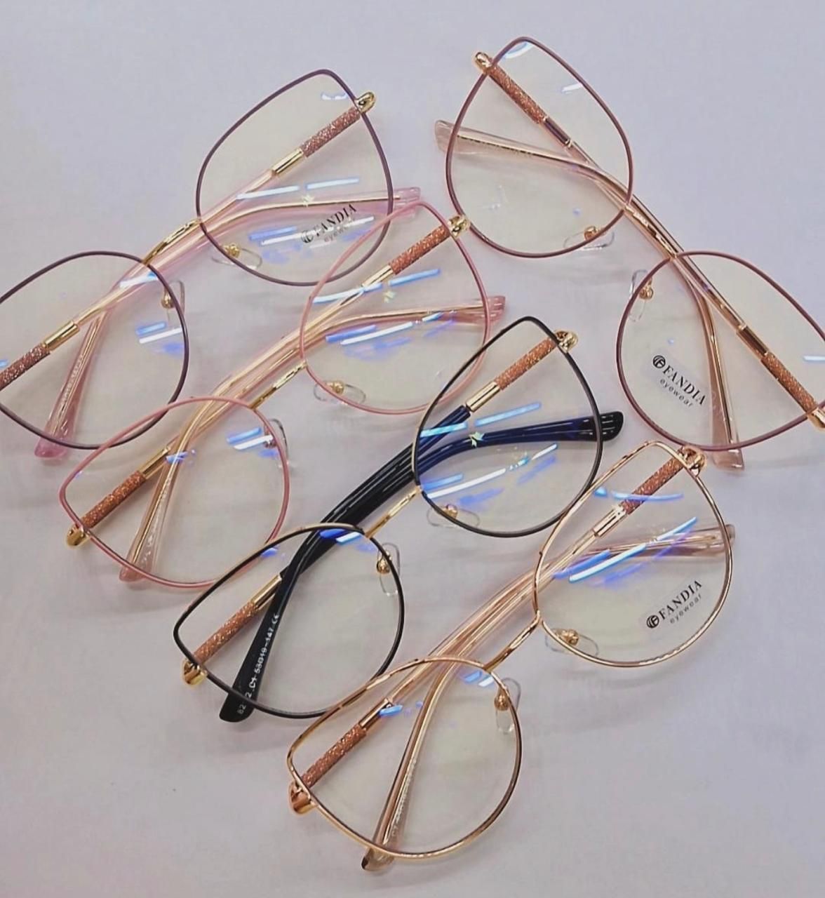 Monturas Vintage (el precio puede variar consultar cotización) $90.000 en adelante