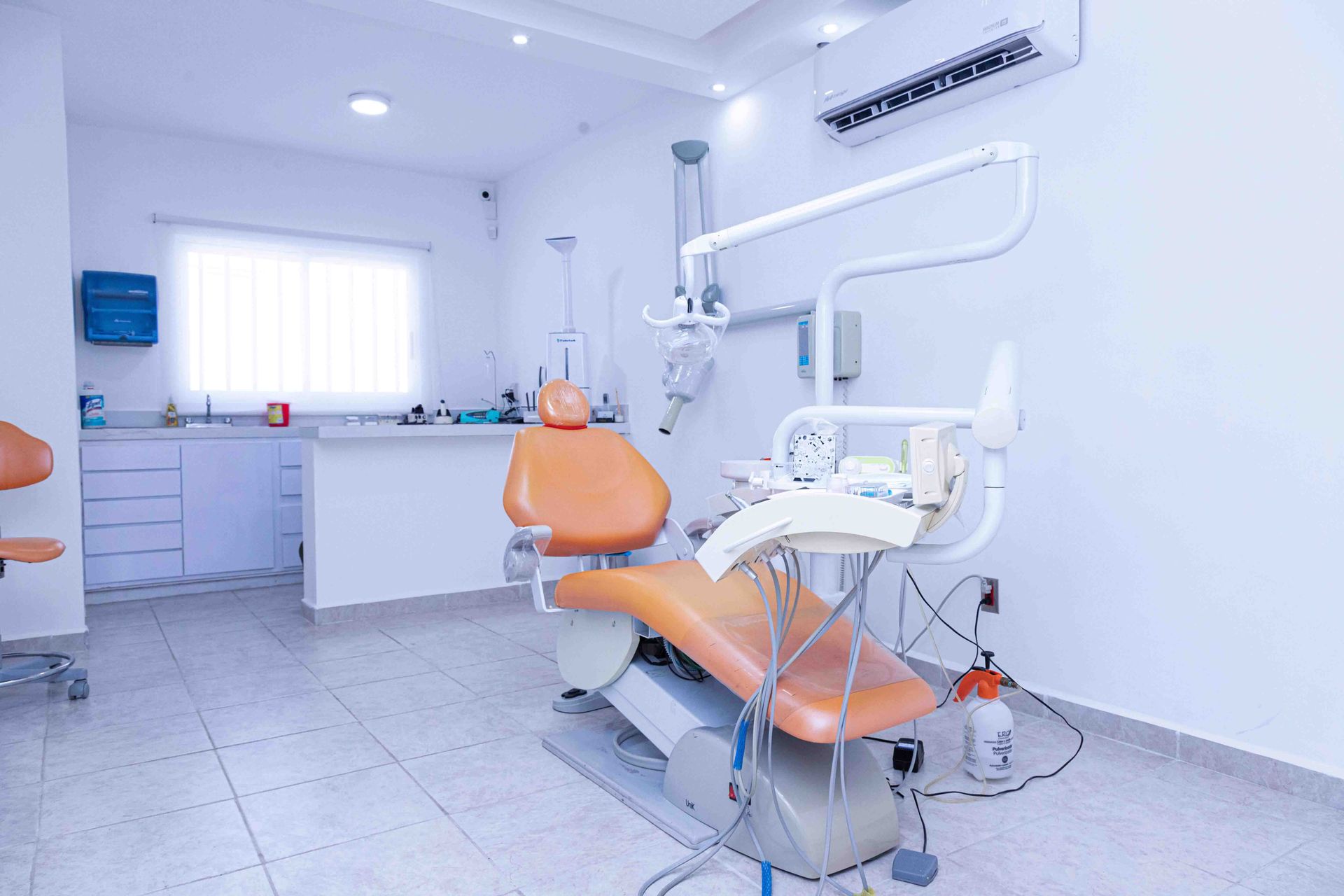 CLÍNICA IORA IMPLANT CENTER