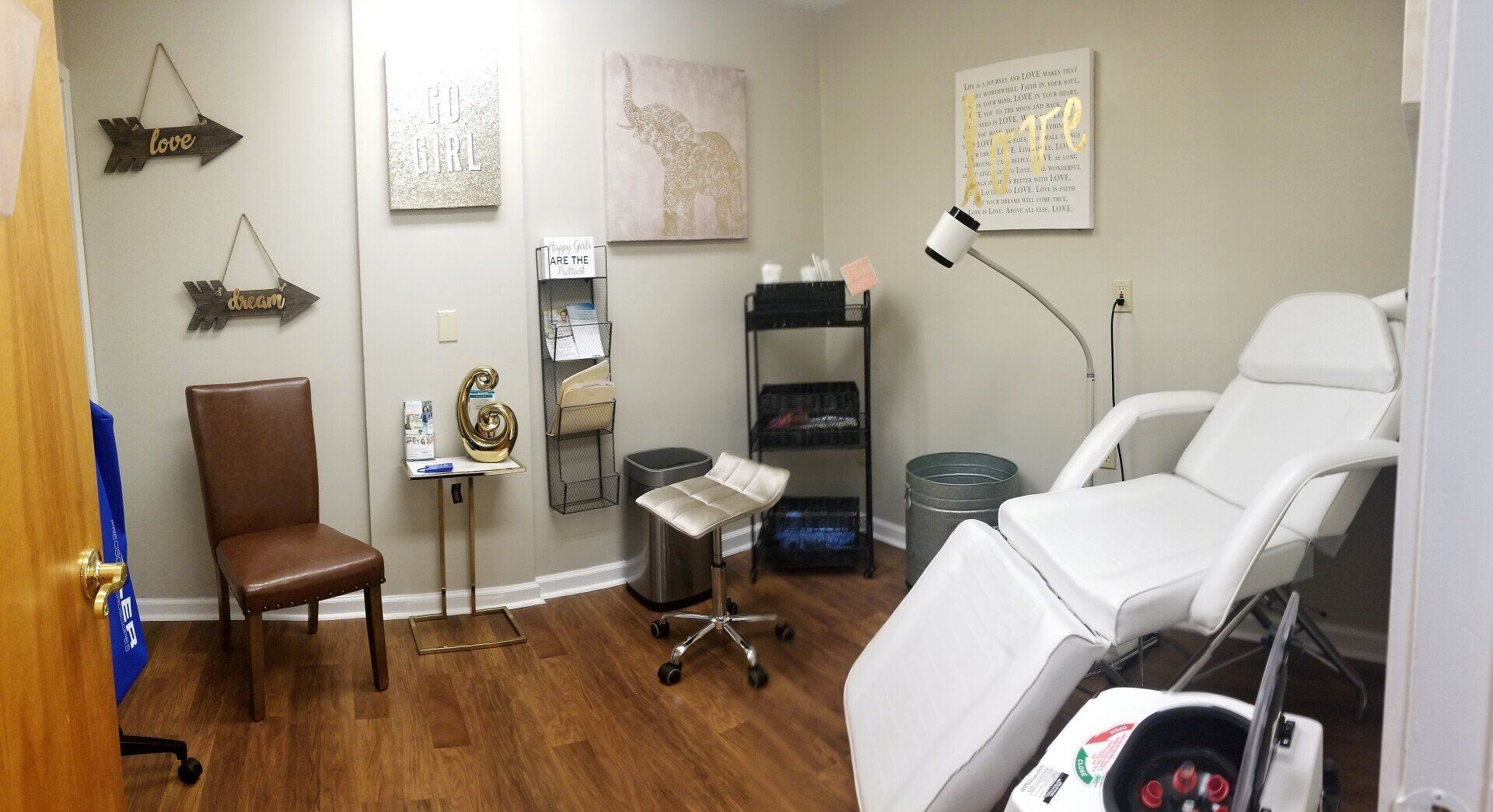 Gold Room exam room at Progressive Gynecology office