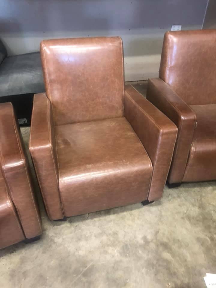 Brown Leather Single Sofa — Sydney, NSW — Platinum Mobile Upholstery