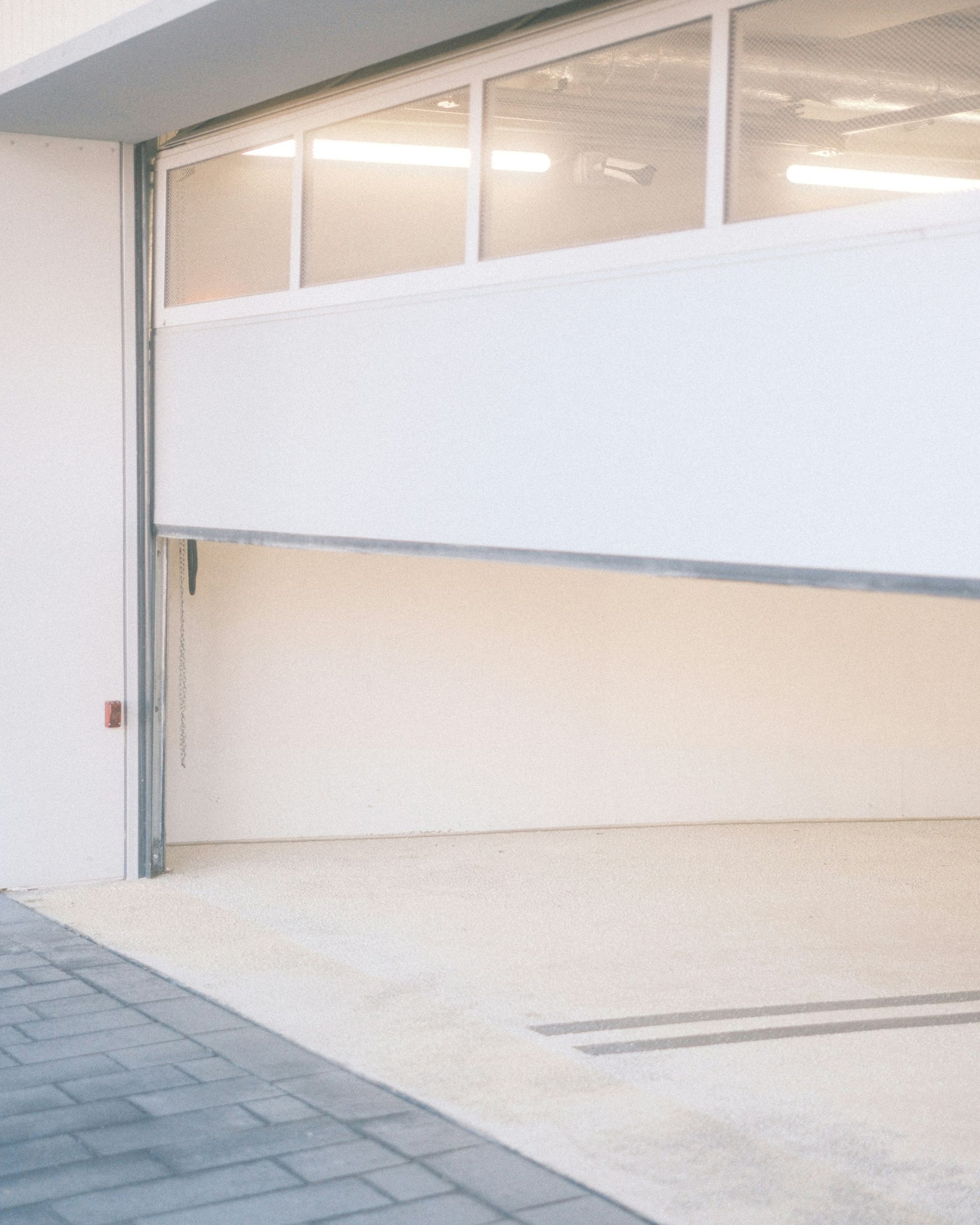 Concrete garage floor in Calgary Alberta