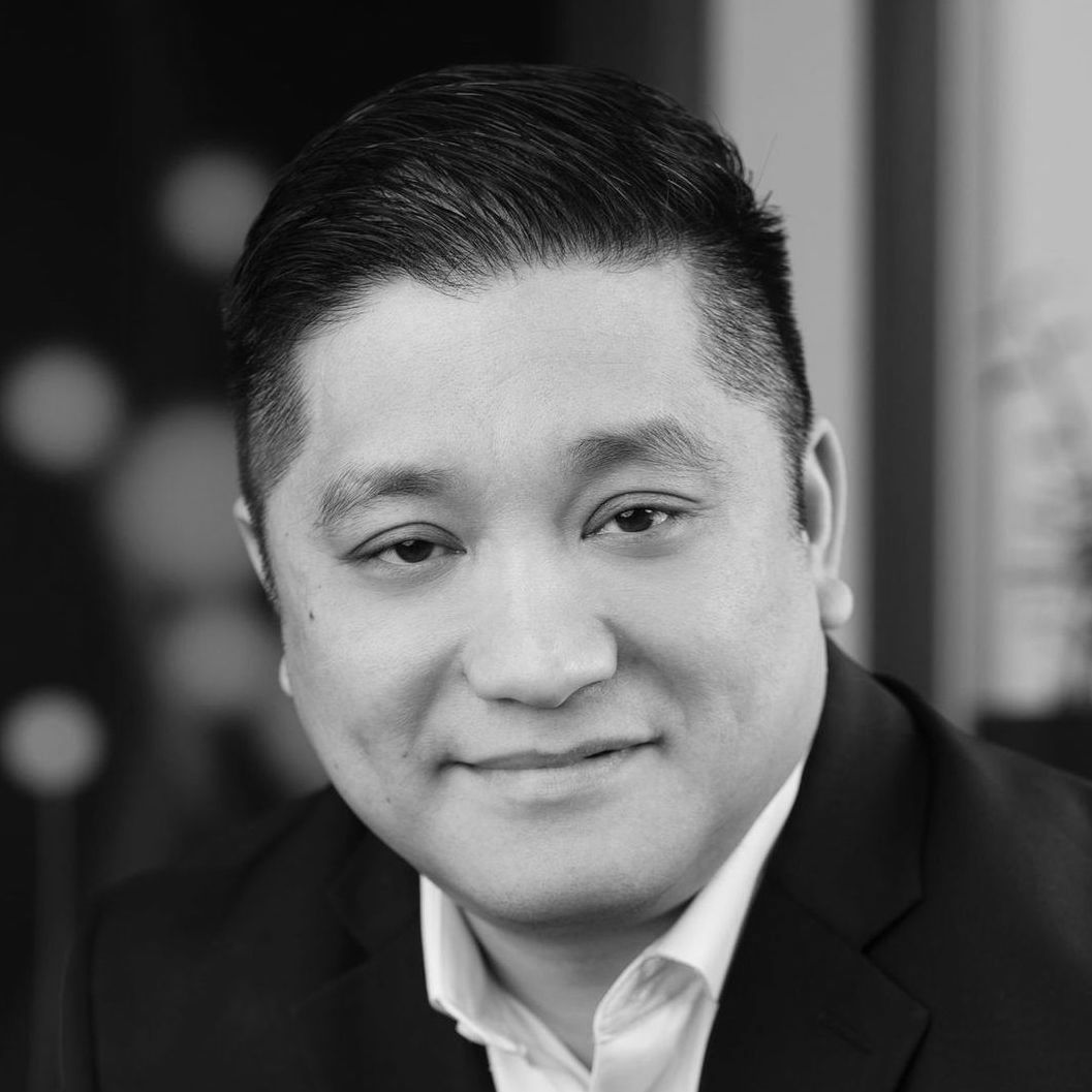 Chris Ha, Marketing Director at top real estate team in Los Angeles, Lisa Kirshner Properties