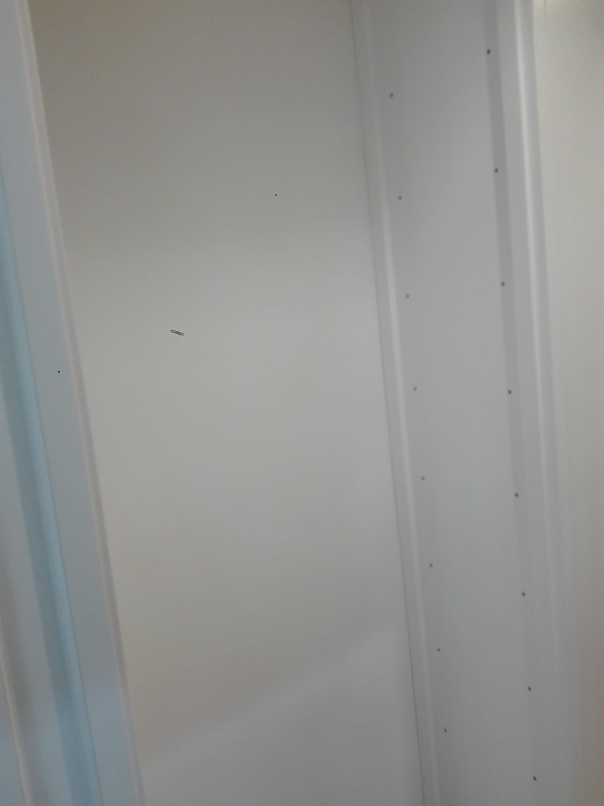 dettaglio porta liscia laminata bianca