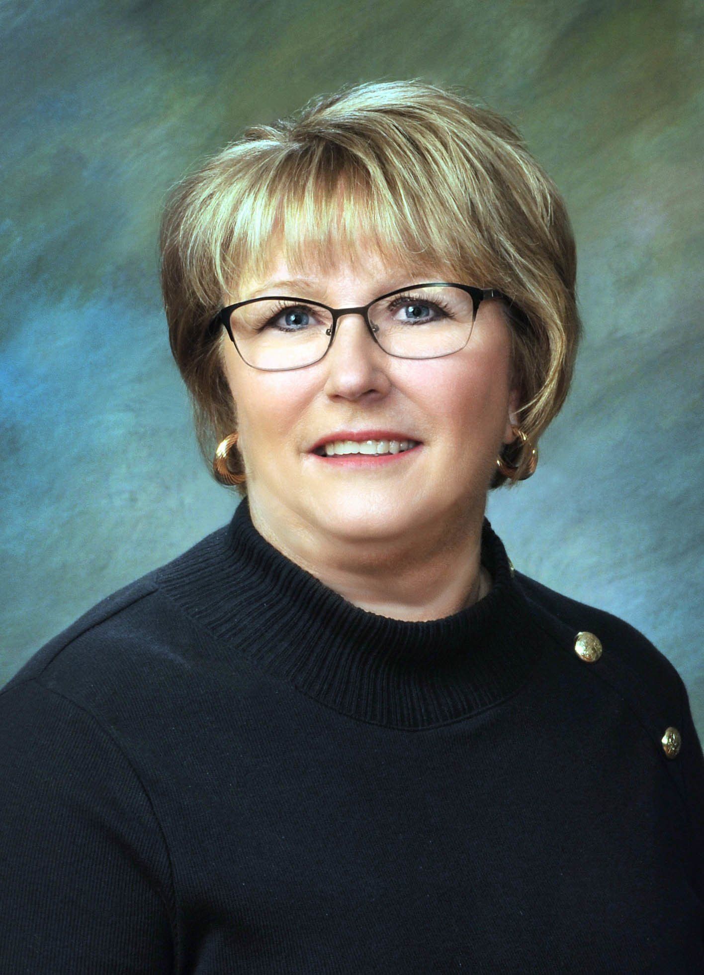 Headshot of Tidelands Hospice CEO Kathy Erbe