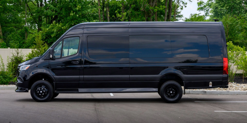 Mercedes-Benz Sprinter Bus